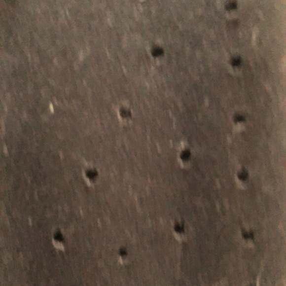 Women’s Medium Black capri compression athletic legging - Picture 2 of 2